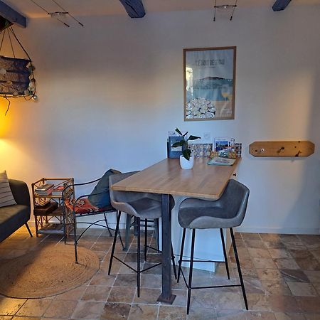 La Tremiere, Maison De Village, Sauna, Vue Garrigue Бузіґ Екстер'єр фото